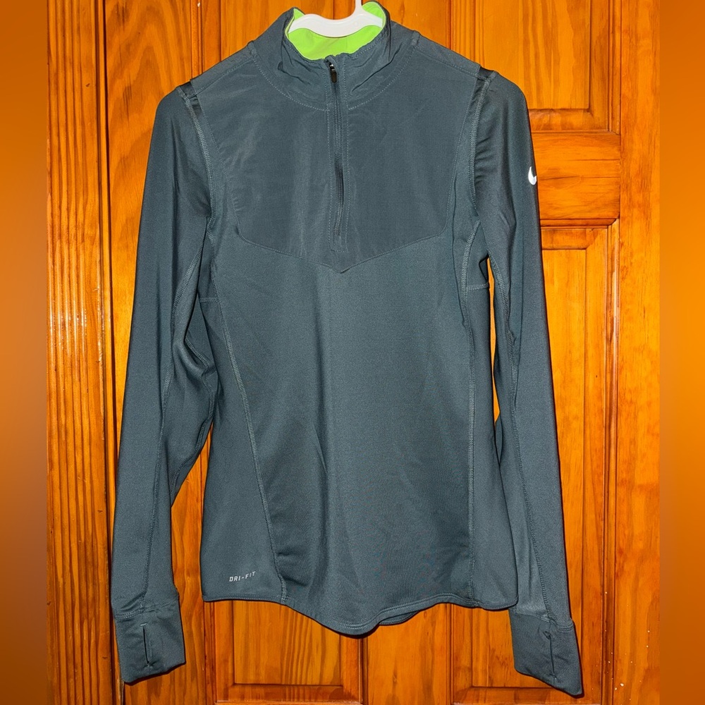 Nike Women's Pullover Sweater Dri-Fit Quarter Zip Gray Long Sleeve